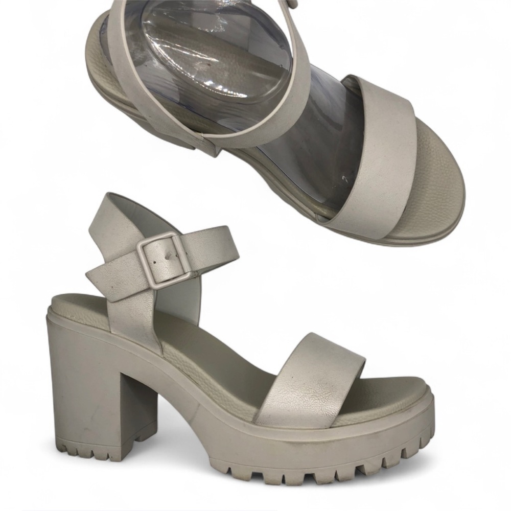 MIA Women's Ivelisse Platform Sandals